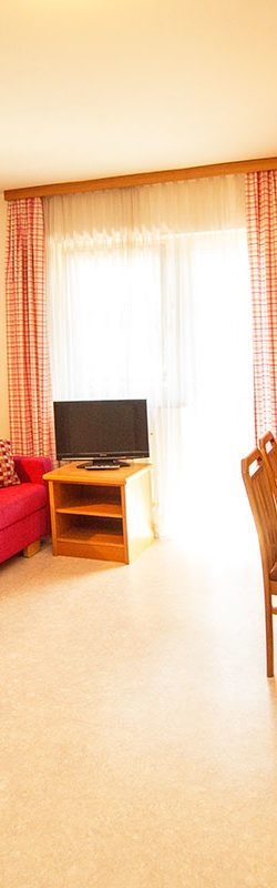 Apart-Hotel Panorama in Flachau, Salzburger Land – Sommerurlaub & Winterurlaub in Flachau – Schöne Zimmer & Ferienwohnungen im Ski amadé
